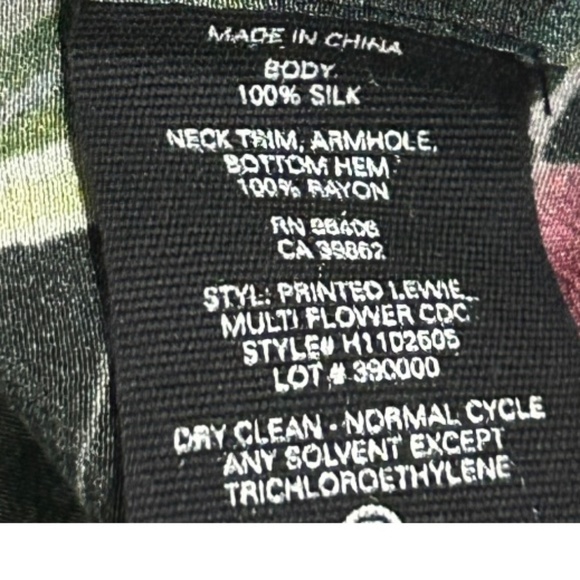 Theory Silk Blouse Sleeveless shirt top Floral Women's Size P Small - Picture 3 of 4